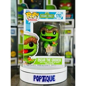 Sesame Street Oscar the Grouch with Slimey Funko Pop! #1793